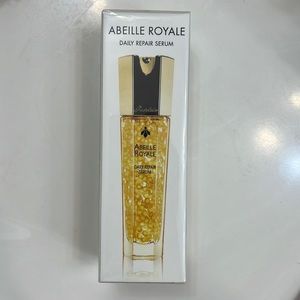 Guerlain
Abeille Royale Daily Repair Serum